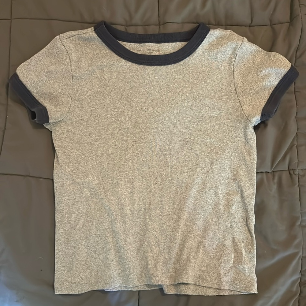 Brand Melville short sleeve